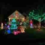 Holiday Lights in River Edge, NJ | www.thisisriveredge.com