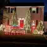 Holiday Lights in River Edge | www.ThisisRiverEdge.com