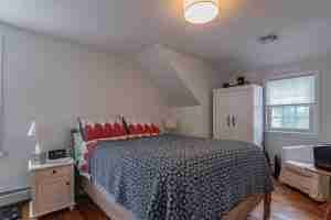 44 Washington Avenue River Edge, NJ 07661 presented for sale by North Jersey Partners brokered by eXp Realty | www.thisisriveredge.com