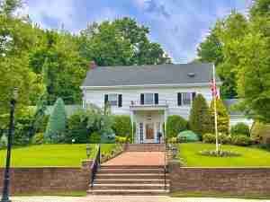 Beaugard Mc Knight Funeral Home - www.thisisriveredge.com